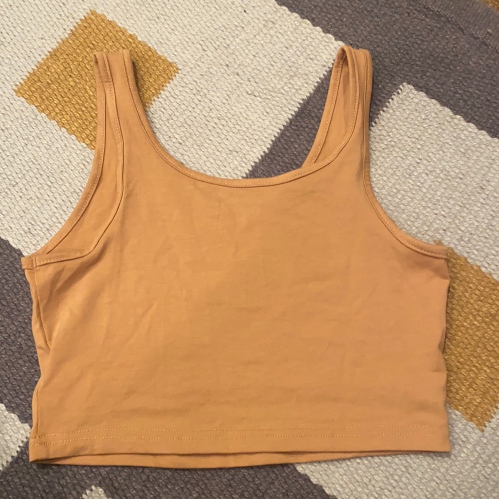 this is a nood tank top